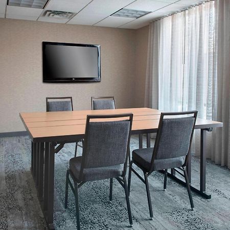 Courtyard By Marriott Lebanon Hotel Bagian luar foto