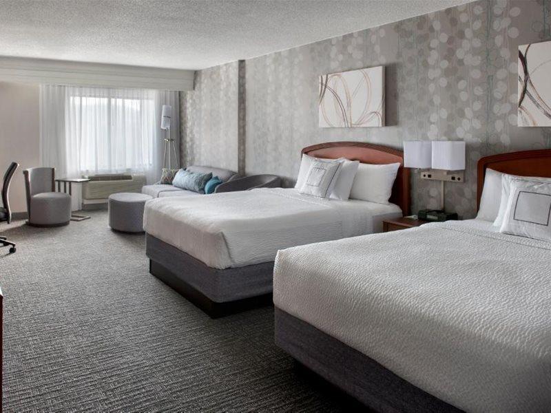 Courtyard By Marriott Lebanon Hotel Bagian luar foto